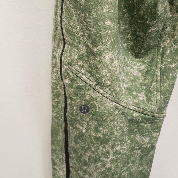 Lululemon Mens ABC Joggers Size M Warpstreme Pants Green Print Tapered Pockets - Picture 7 of 13